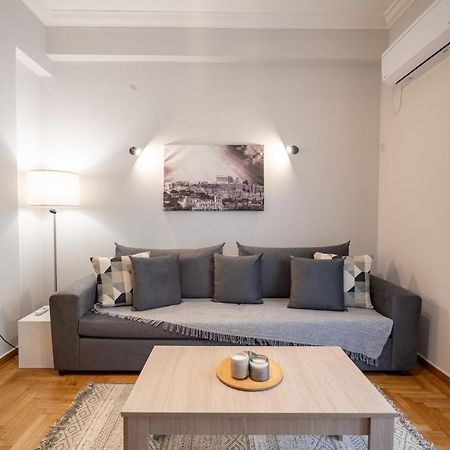 Athens Center 2 Bedrooms 4 Pers Apartment. ภายนอก รูปภาพ