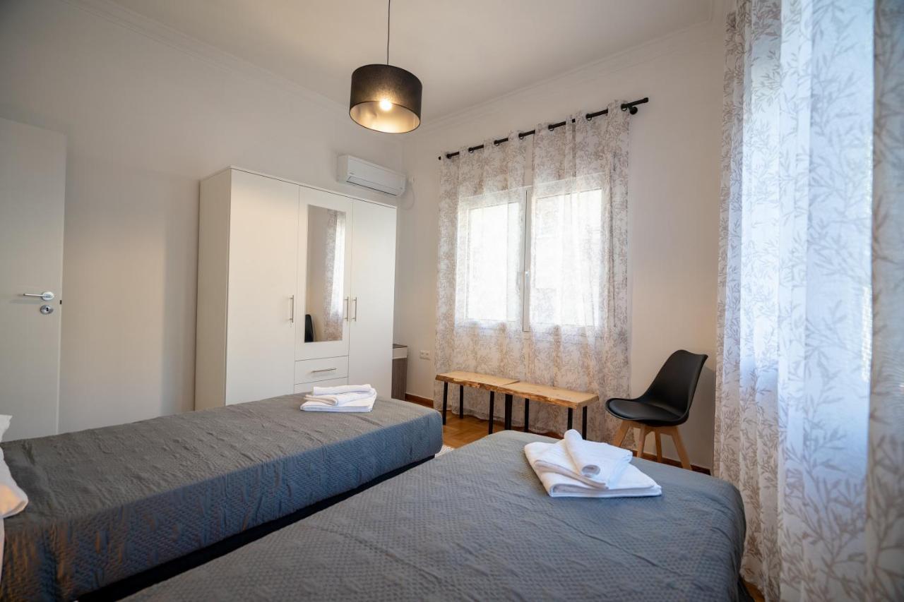 Athens Center 2 Bedrooms 4 Pers Apartment. ภายนอก รูปภาพ